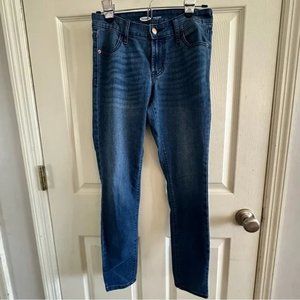 Old Navy. Super skinny mid-rise medium wash jeans